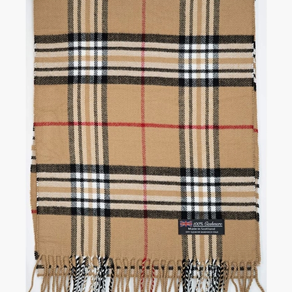 Scarf - Picture 1 of 6